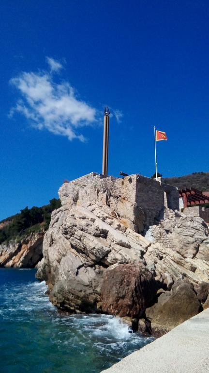 Apartman Ozi Petrovac Exterior photo
